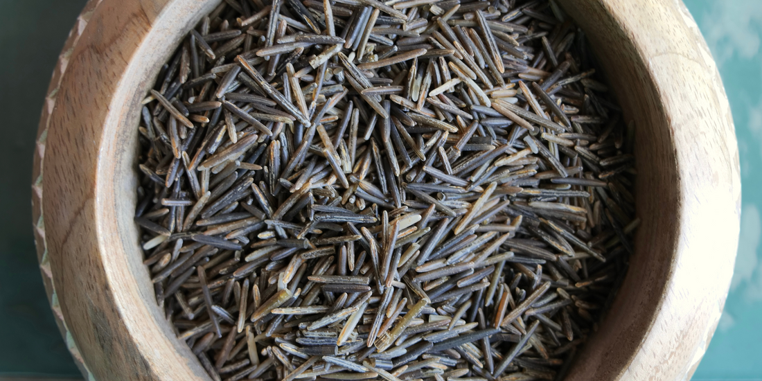 wild rice in wooden bowl